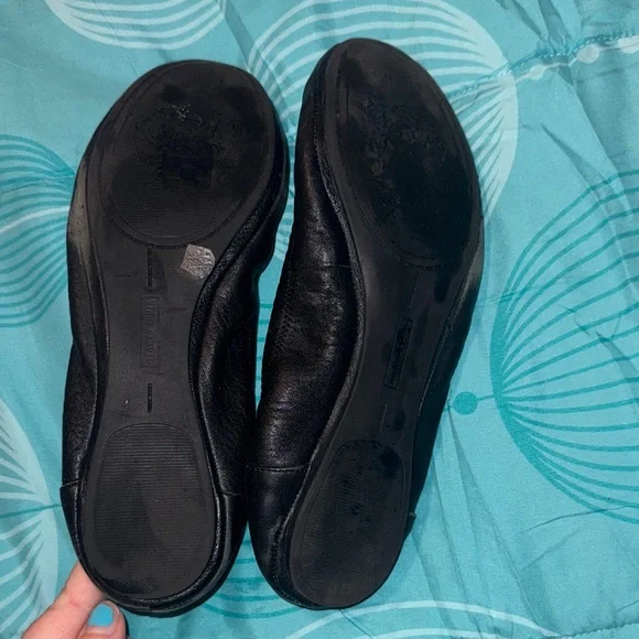 Vince Camuto Black Leather Flats - Picture 3 of 4